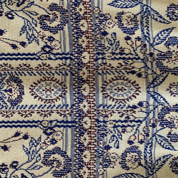 Patterned Fitted Dress - Picture 3 of 4